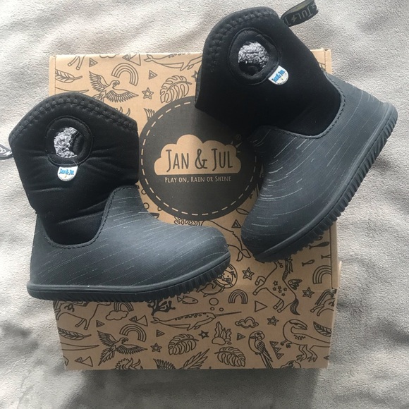 Jan and Jul waterproof pull-on toddler boots size 6 - Picture 3 of 5